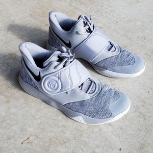 Nike Kevin Durant basketball shoe MENS 10